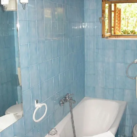 Zelko - With Garden Apartment